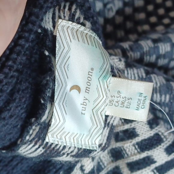 Ruby Moon Long Cardigan Sweater, black & cream, wool blend, Size Small - Picture 5 of 6